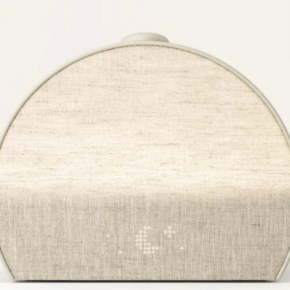 Elegant Cream Home Accent
